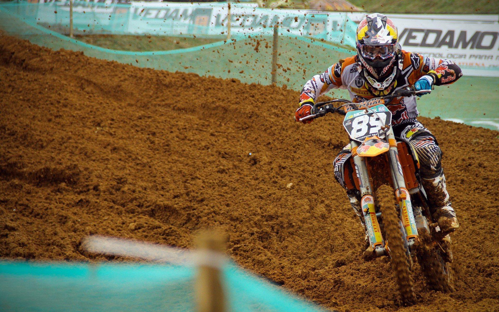 巴尔韦德闪耀西甲舞台，助攻双响诠释全能中场，关键数据解析彰显核心价值