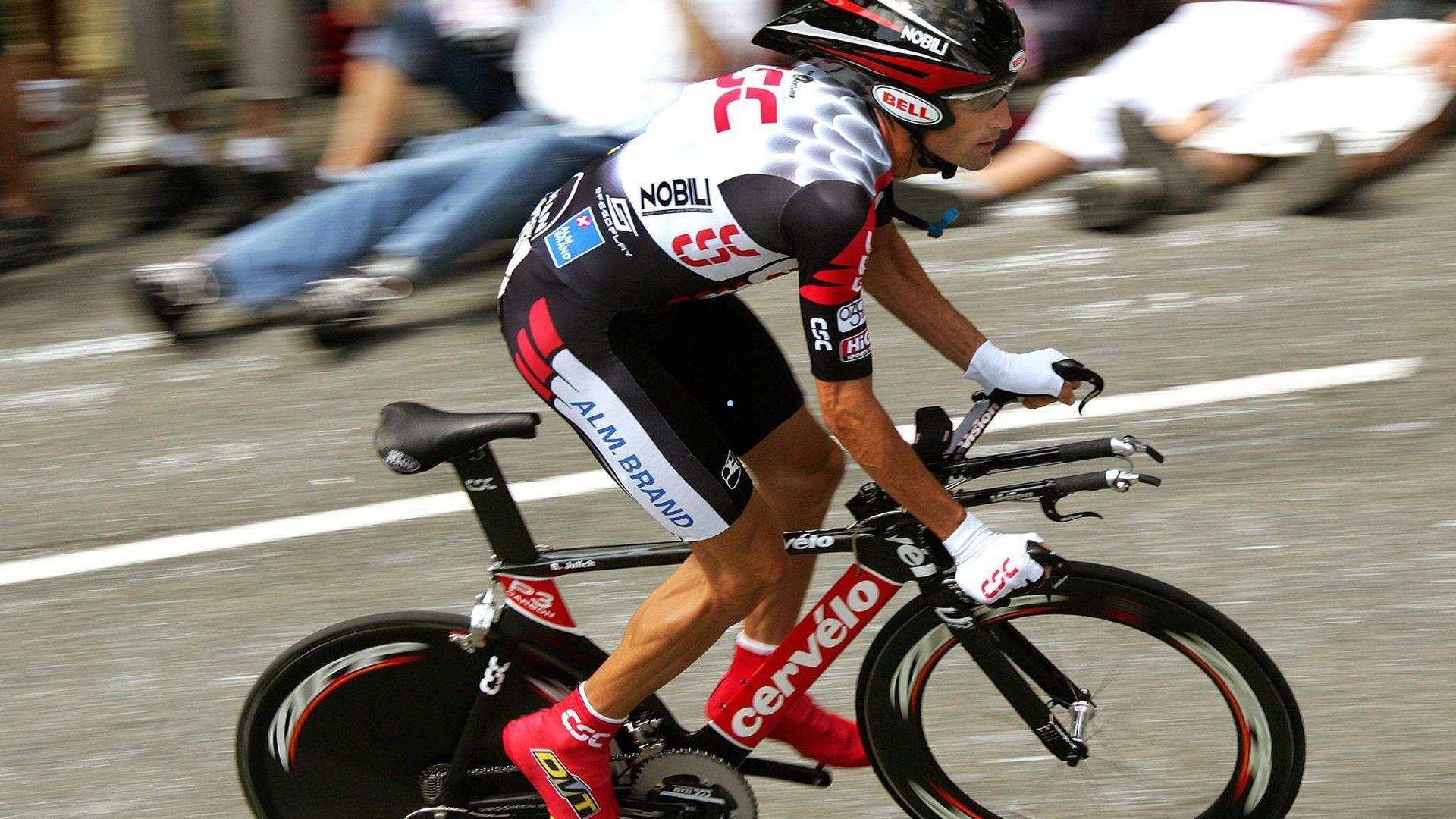 塞萨尔深度剖析世纪惨案，缺席预选赛与核心伤退，如何共同撕裂了巴西的铠甲